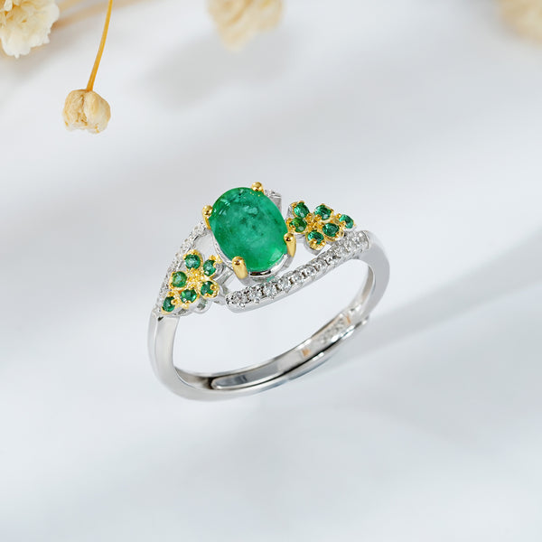 Elegant Niche Design S925 Silver Natural Emerald Ring