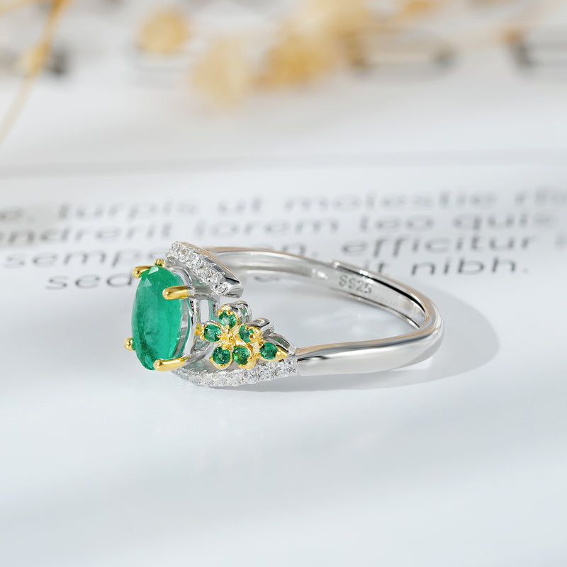 Elegant Niche Design S925 Silver Natural Emerald Ring